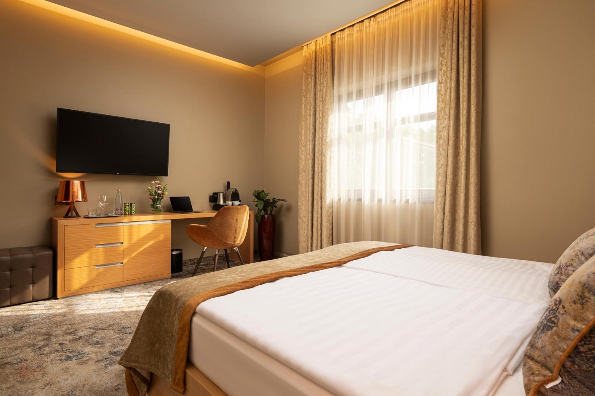 Avalon Resort & Spa Мішкольц Екстер'єр фото