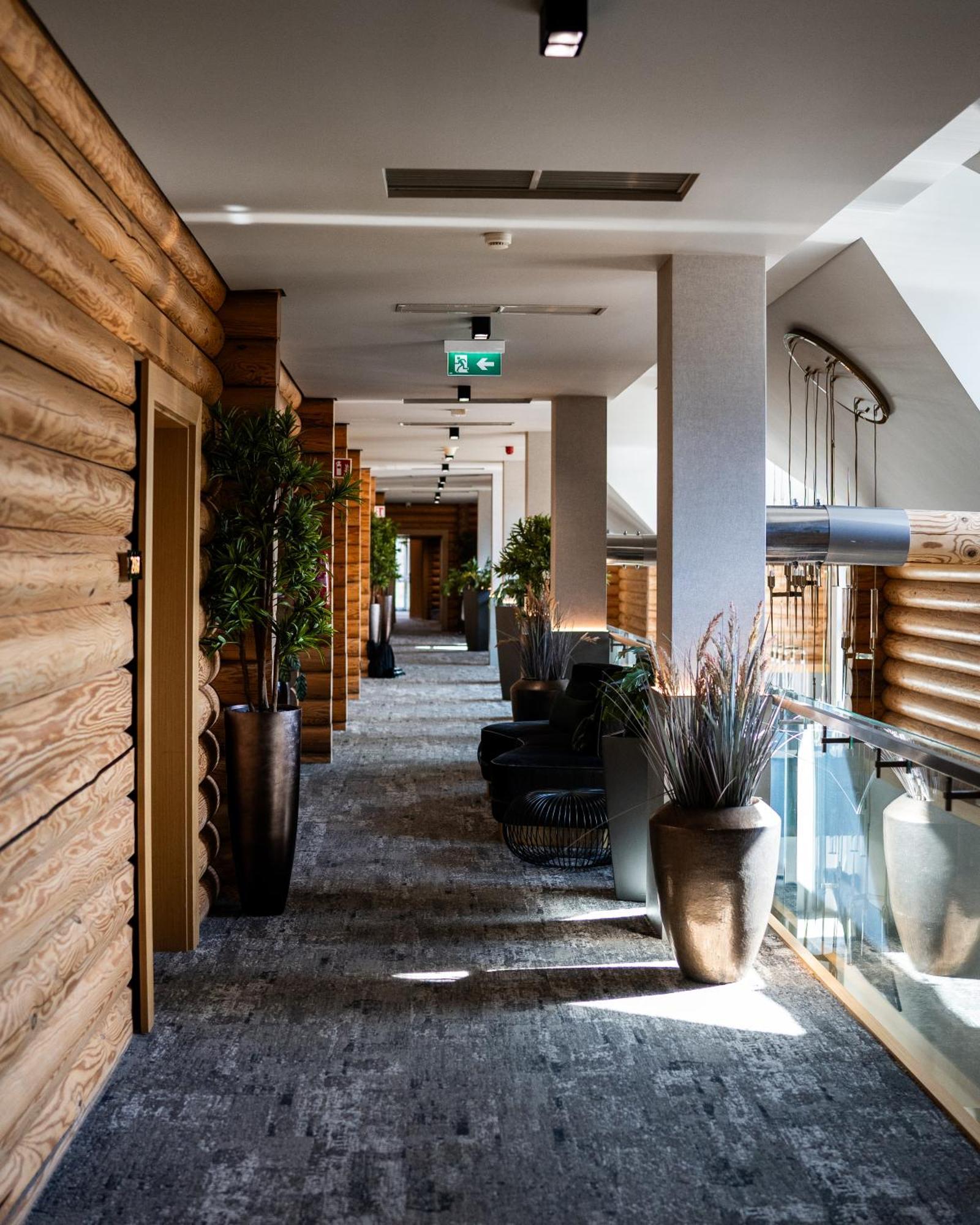Avalon Resort & Spa Мішкольц Екстер'єр фото